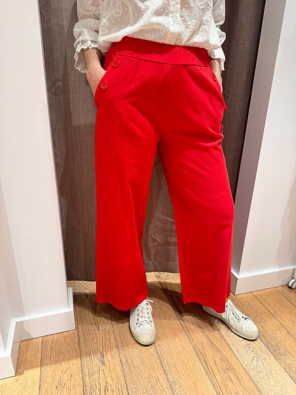 Peura Collection Rita housut punaisena.